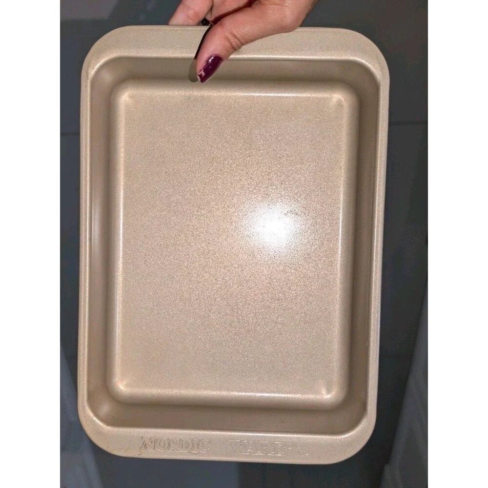 Nordic Ware Naturals® Nonstick Eighth Sheet Pan